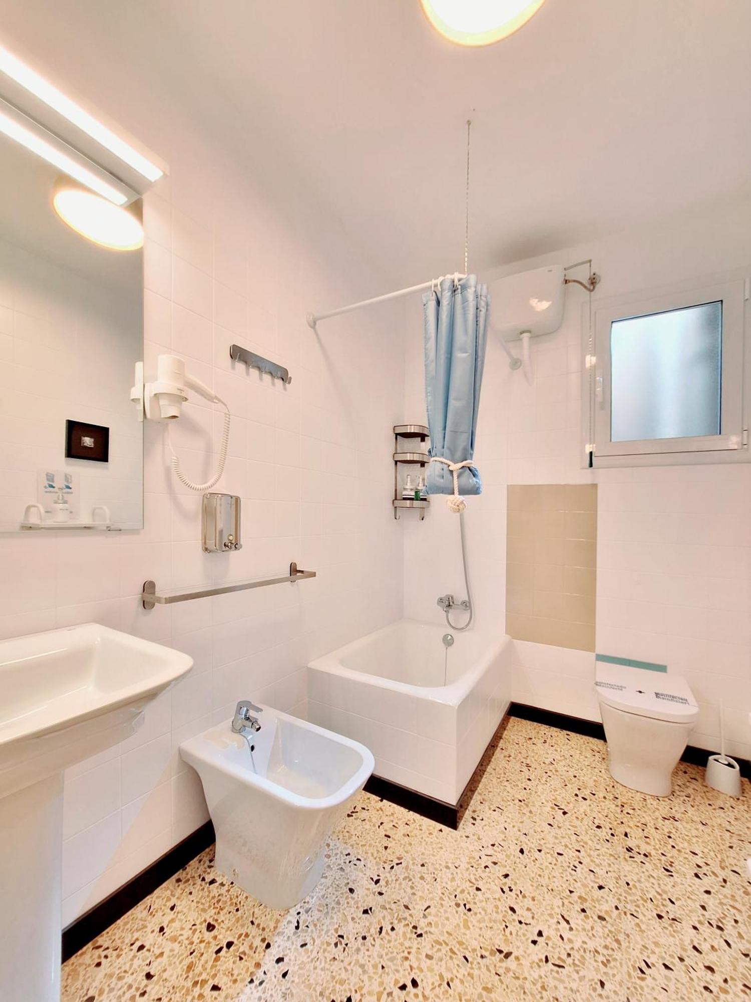 Apartament Eliette 4 Baga Exterior photo
